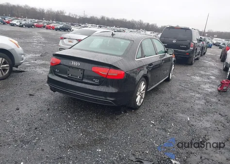 2015 Audi A4 2.0T Premium z USA, uszkodzony, nr VIN WAUFFAFL3FN007842